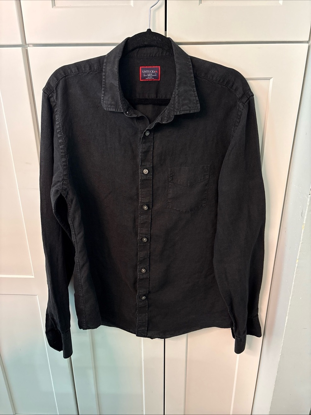 UNTUCKit Black Long-Sleeve Linen Casual Button-Down Shirt